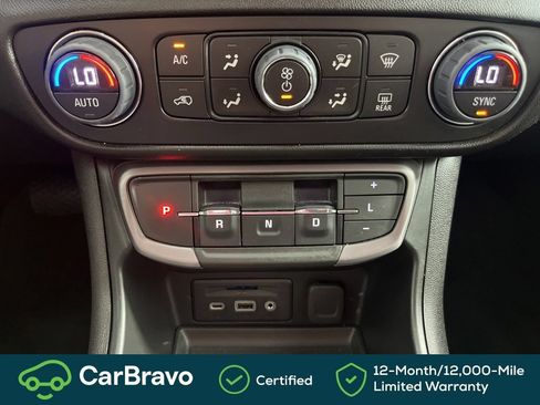 Used 2023 GMC Terrain AT4 AWD/4WD image 35