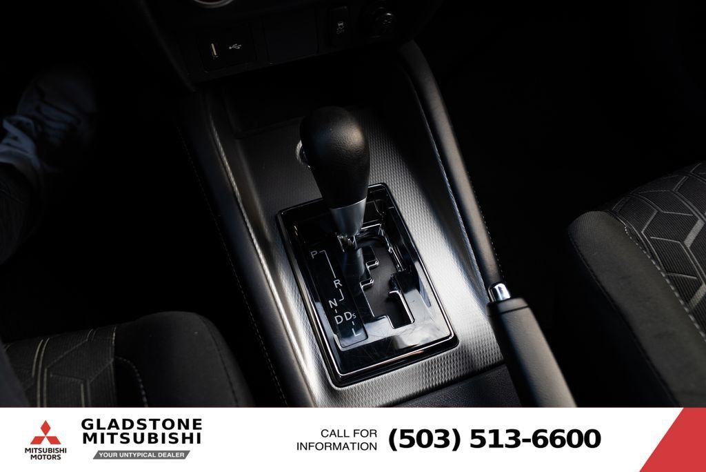 Used 2024 Mitsubishi Outlander Sport ES AWD/4WD image 17