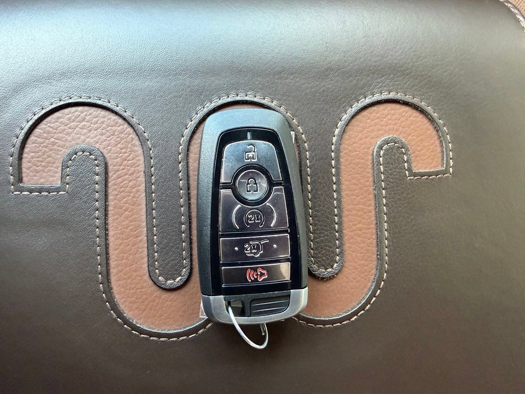 Used 2023 Ford Expedition Max King Ranch AWD/4WD image 34