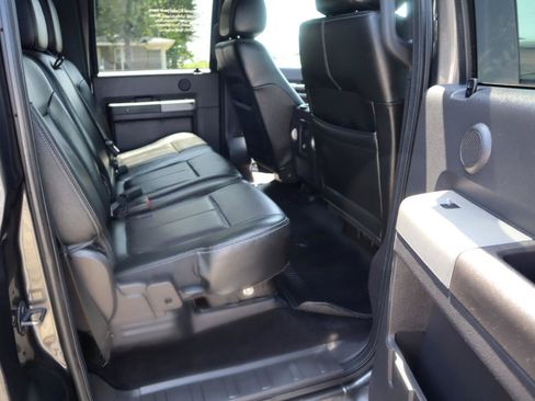 Used 2016 Ford F250 Lariat w/ Lariat Ultimate Package AWD/4WD image 17