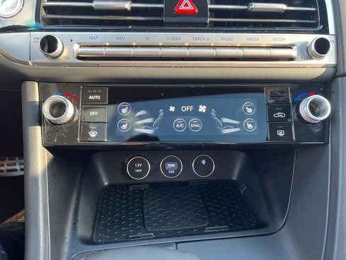 Used 2024 Genesis G70 2.5T w/ Sport Prestige Package image 30