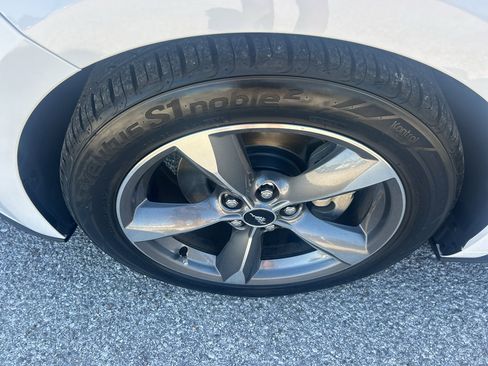 Used 2016 Ford Mustang Convertible w/ Equipment Group 051A RWD image 9