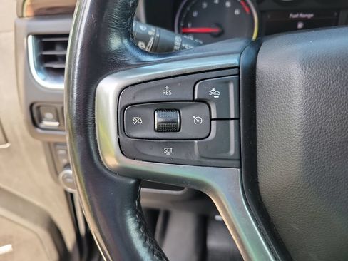 Used 2021 Chevrolet Suburban Z71 AWD/4WD image 23