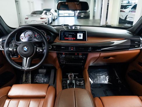 Used 2019 BMW X6 M w/ Executive Package image 9
