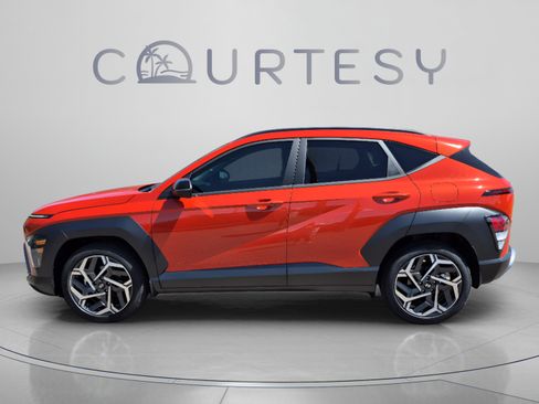 New 2026 Hyundai Kona SEL Premium FWD image 2