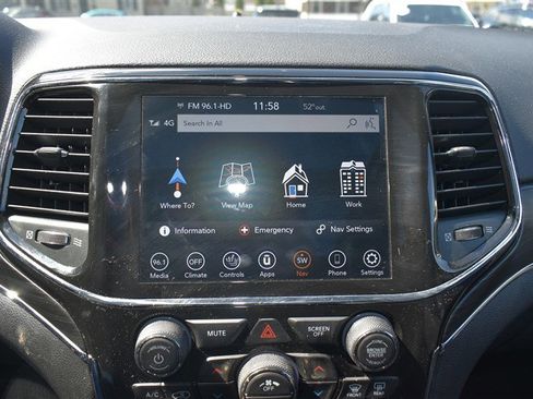 Used 2022 Jeep Grand Cherokee Limited w/ Tech Group image 19