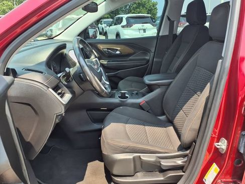 Used 2020 GMC Terrain SLE FWD image 3