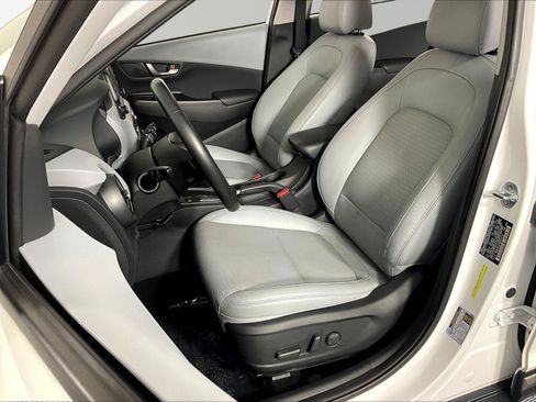 Used 2021 Hyundai Kona Limited AWD/4WD image 20