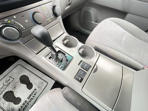 Used 2011 Toyota Highlander 4WD image 20
