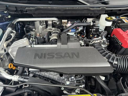 New 2026 Nissan Rogue Platinum w/ Platinum Premium Package image 11