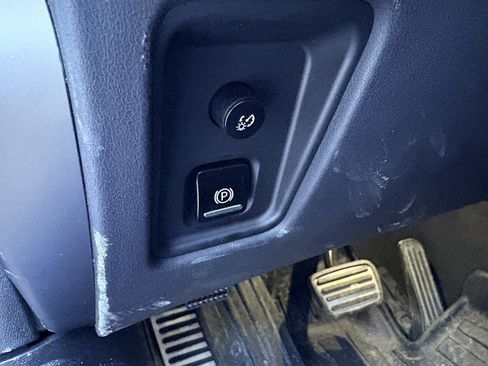 Used 2021 Chevrolet Corvette Stingray Preferred Cpe w/ Battery Protection Package image 18