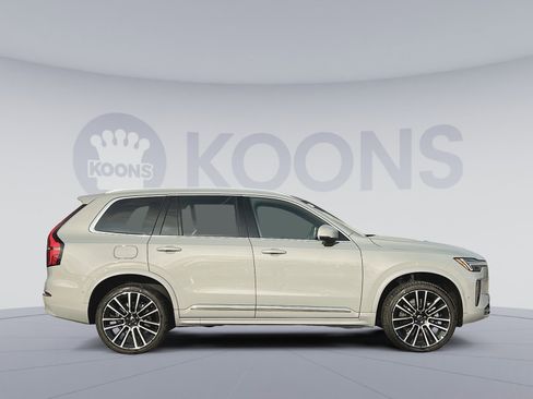 New 2026 Volvo XC90 B6 Plus w/ Protection Package Premier AWD/4WD image 8