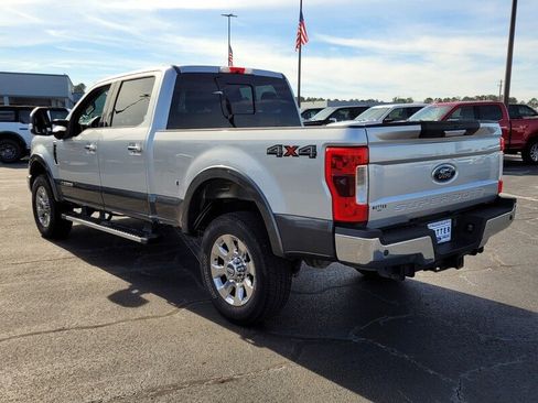 Used 2017 Ford F250 Lariat w/ Tow Technology Bundle image 9