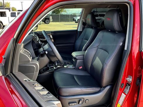 Used 2023 Toyota 4Runner TRD Off-Road Premium image 7