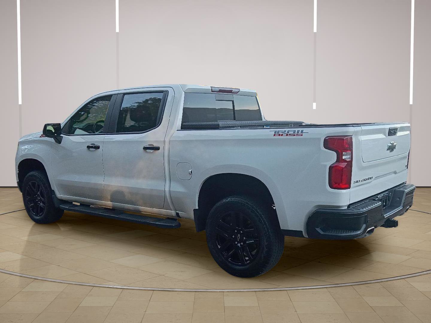 Used 2025 Chevrolet Silverado 1500 LT Trail Boss w/ LT Trail Boss Premium Package AWD/4WD image 6