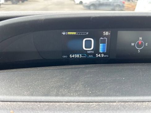 Used 2018 Toyota Prius Four w/ Advanced Technology Package FWD image 9