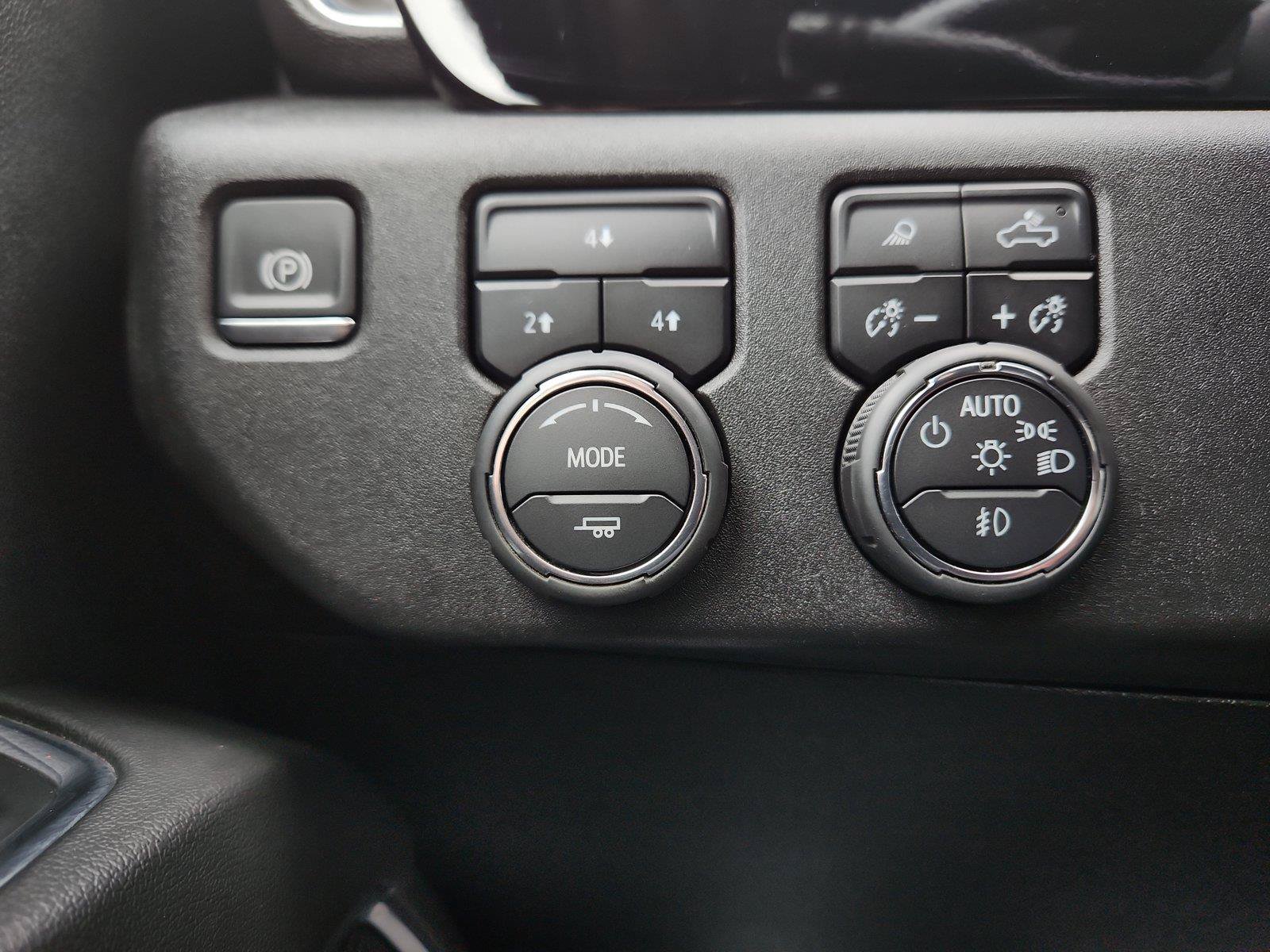 Used 2024 Chevrolet Silverado 2500 LT w/ Z71 Sport Edition AWD/4WD image 42