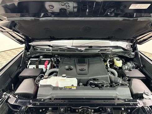 Used 2023 Toyota Tundra SR5 image 28