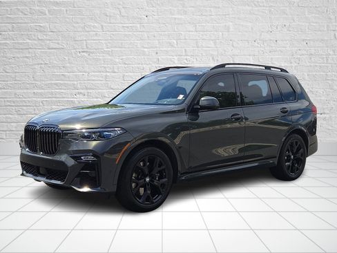 Used 2022 BMW X7 M50i AWD/4WD image 3