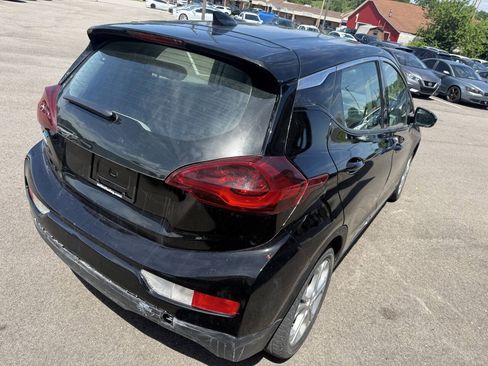 Used 2020 Chevrolet Bolt LT FWD image 7