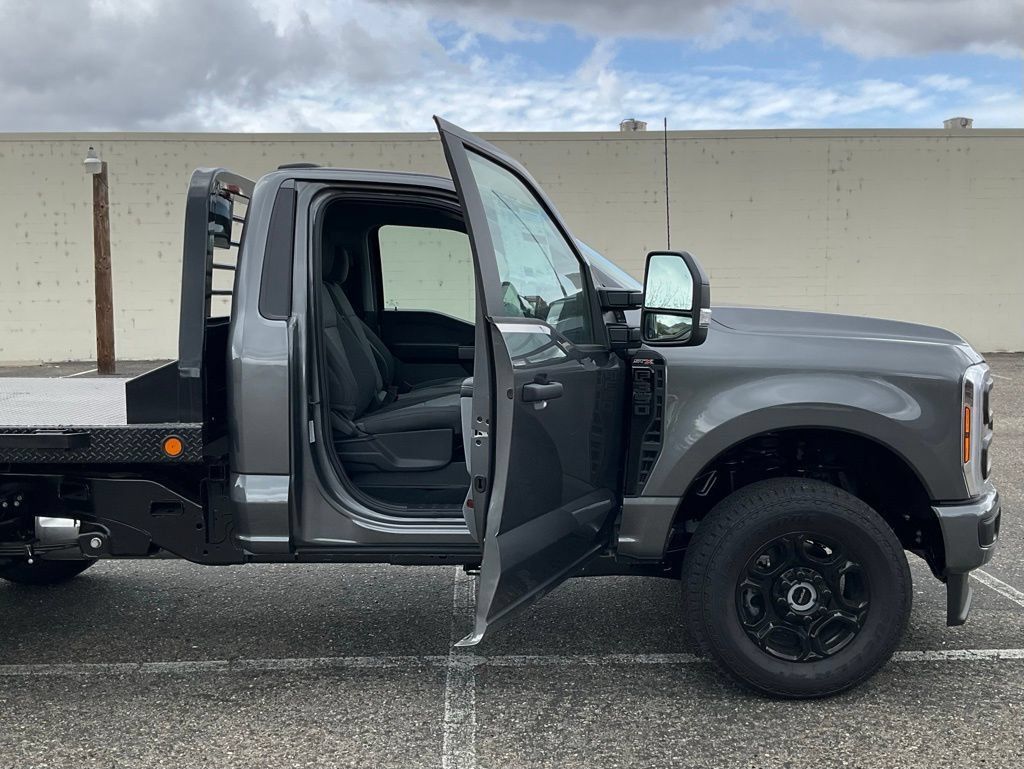 New 2025 Ford F350 XL w/ STX Appearance Package AWD/4WD image 22