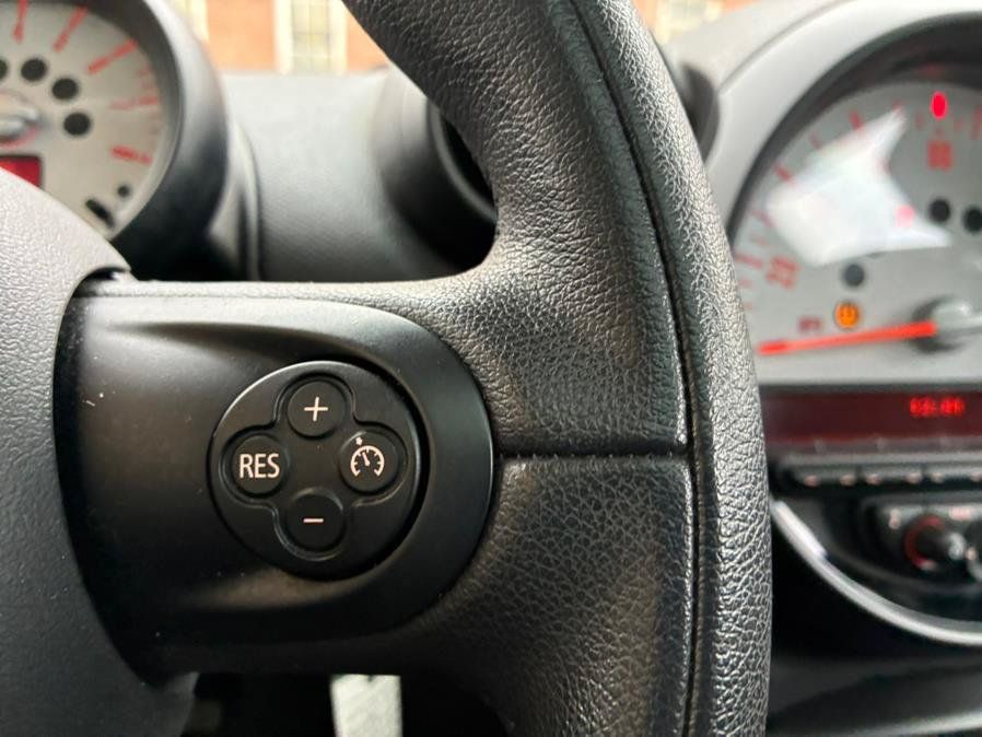 Used 2013 MINI Cooper Paceman FWD image 21