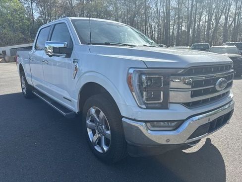 Used 2022 Ford F150 Lariat w/ Equipment Group 502A High AWD/4WD image 8