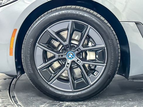 Used 2023 BMW i4 eDrive35 w/ Premium Package RWD image 26