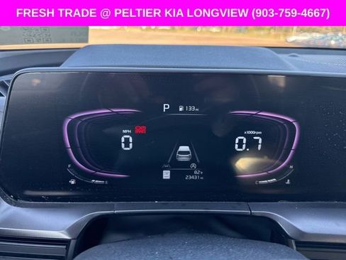 Used 2025 Kia Telluride S image 12