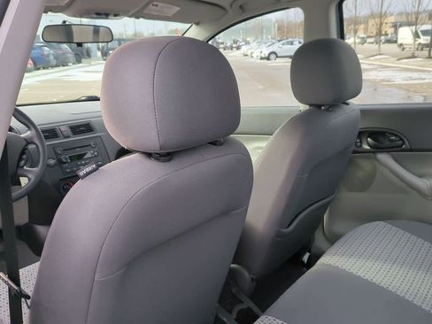 Used 2007 Ford Focus SE image 17