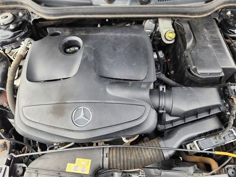 Used 2018 Mercedes-Benz GLA 250 image 30