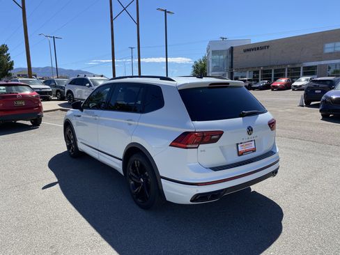 Used 2023 Volkswagen Tiguan SE R-Line FWD image 39