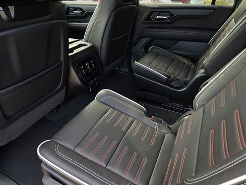 New 2026 GMC Yukon XL AT4 Ultimate image 7