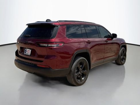 Used 2024 Jeep Grand Cherokee L Laredo RWD image 7