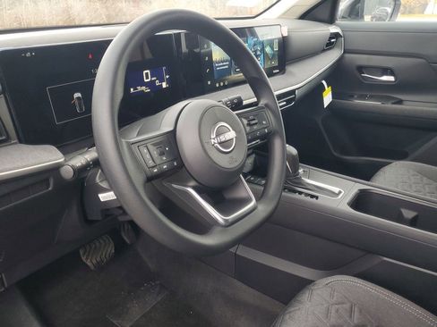 New 2026 Nissan Kicks SV image 13