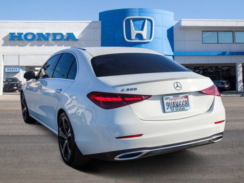 Used 2022 Mercedes-Benz C 300 Sedan image 8