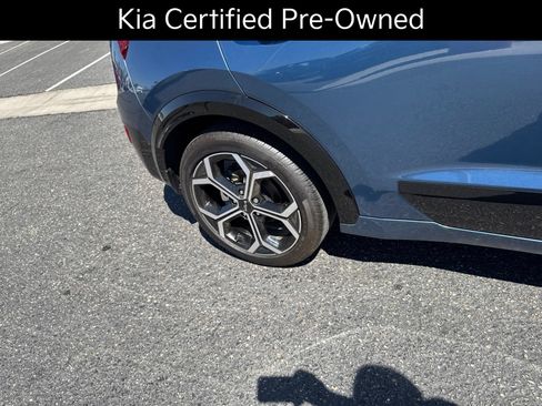 Certified 2025 Kia Niro EX Touring FWD image 25