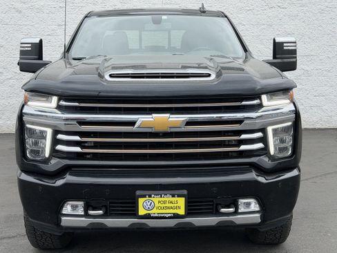 Used 2023 Chevrolet Silverado 3500 High Country AWD/4WD image 2