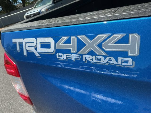 Used 2018 Toyota Tundra Limited w/ Limited Premium Package AWD/4WD image 30
