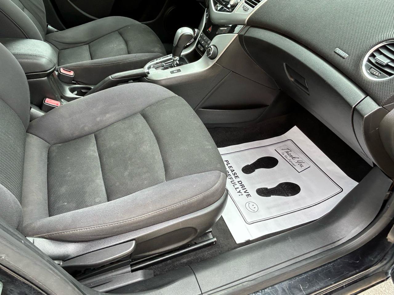 Used 2013 Chevrolet Cruze LT FWD image 12