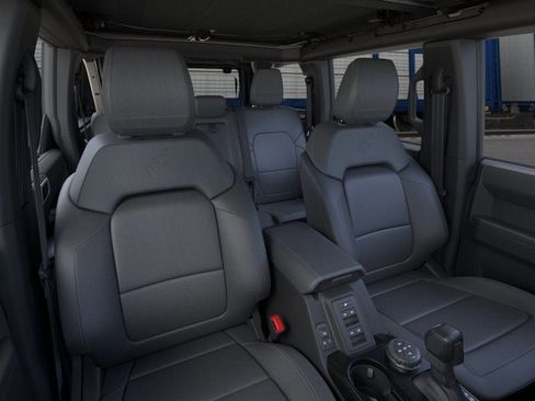 New 2026 Ford Bronco Badlands AWD/4WD image 10