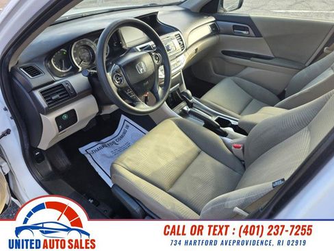 Used 2015 Honda Accord LX image 9