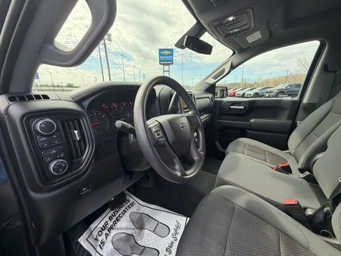 Used 2019 Chevrolet Silverado 1500 Custom Trail Boss w/ Custom Convenience Package image 11