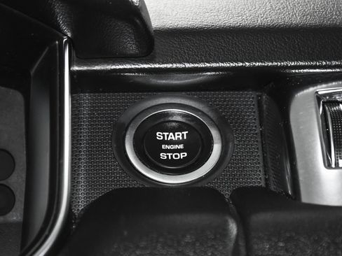 Used 2022 Land Rover Range Rover Sport HSE Silver Edition image 29