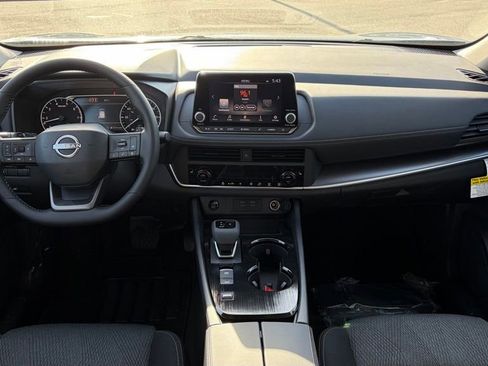 New 2026 Nissan Rogue SV image 24