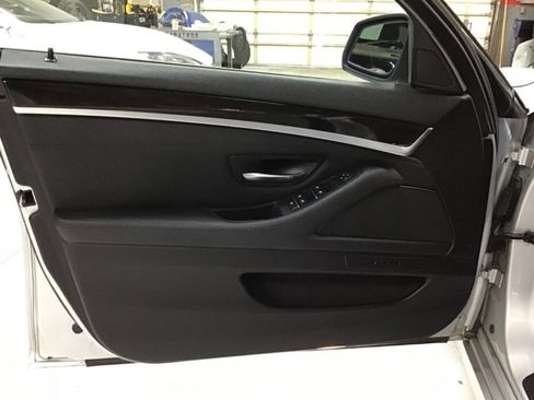 Used 2014 BMW 528i Sedan image 9