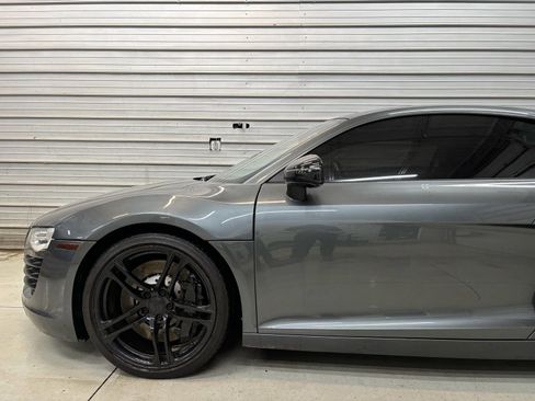 Used 2009 Audi R8 V8 image 3