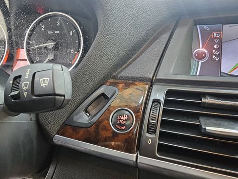 Used 2011 BMW X5 xDrive35d image 37