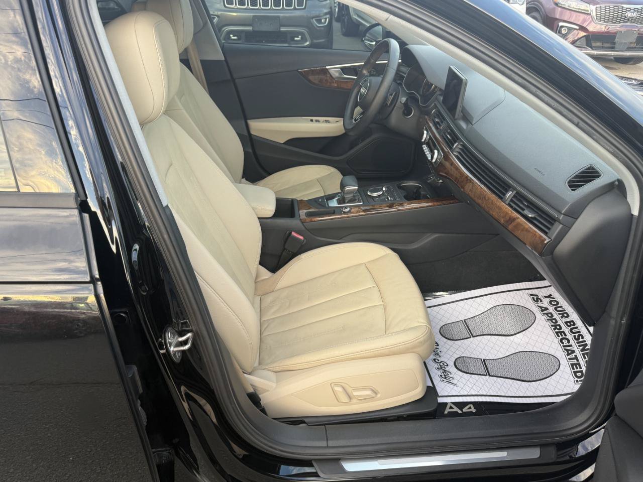 Used 2017 Audi A4 2.0T Premium FWD image 13