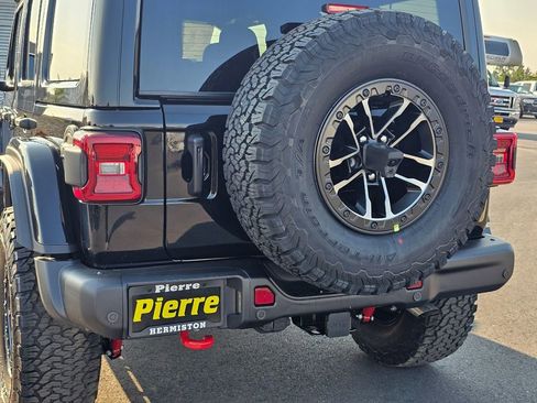 New 2025 Jeep Wrangler Unlimited Rubicon image 7